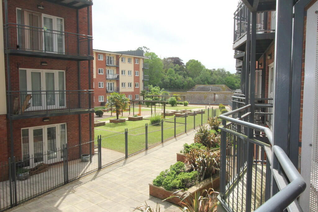 Studio flat for sale in Marcus House, New North Road, EX4
