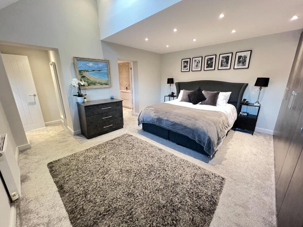 Additional property image - Bumblebee Cottage, Sunderland Bridge, Durham
