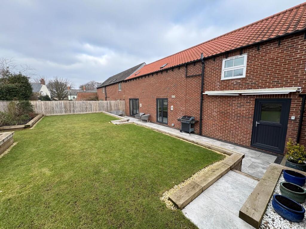 Additional property image - Bumblebee Cottage, Sunderland Bridge, Durham