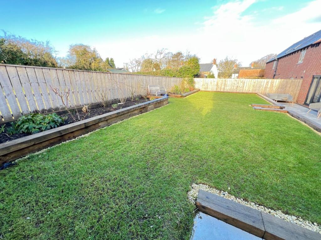 Additional property image - Bumblebee Cottage, Sunderland Bridge, Durham