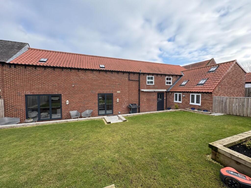 Additional property image - Bumblebee Cottage, Sunderland Bridge, Durham