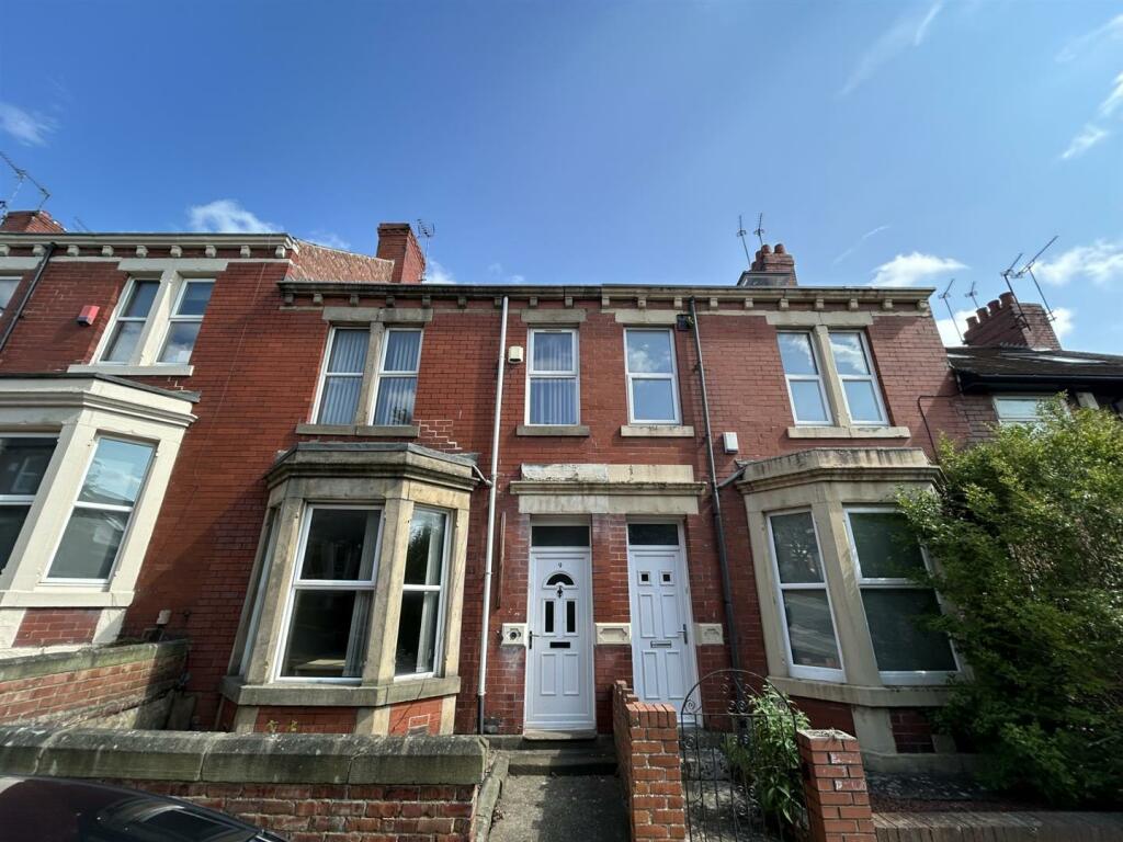 4 bedroom terraced house for rent in Brandon Grove, Sandyford, NE2