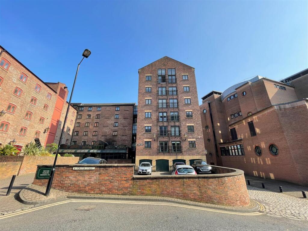Main image of property: Love Lane, Newcastle Quayside, Newcastle Upon Tyne