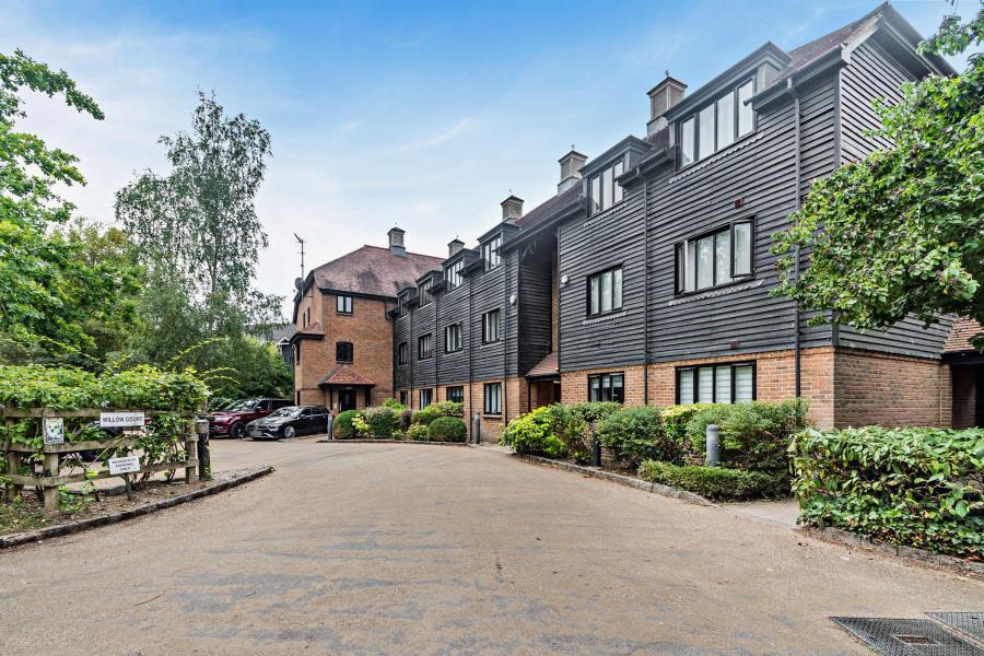 Main image of property: Springwell Lane, Rickmansworth