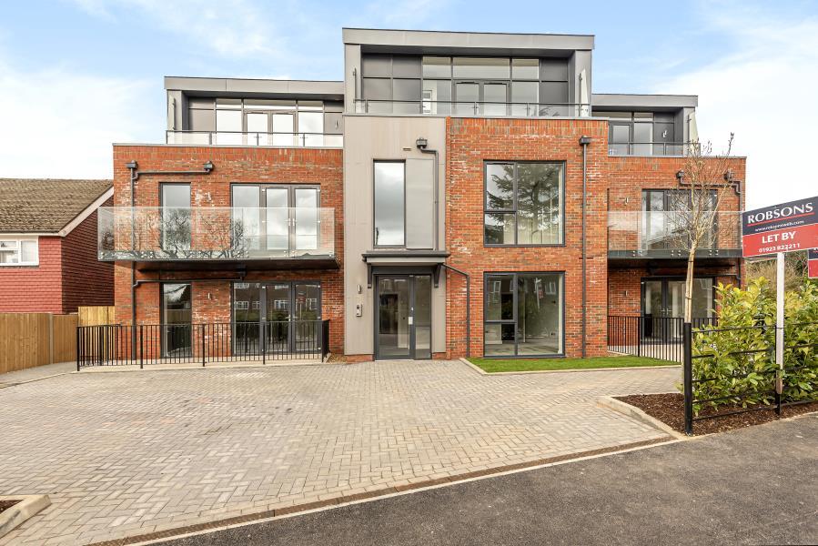 2 bedroom apartment for rent in Eastbury Avenue, Northwood, HA6