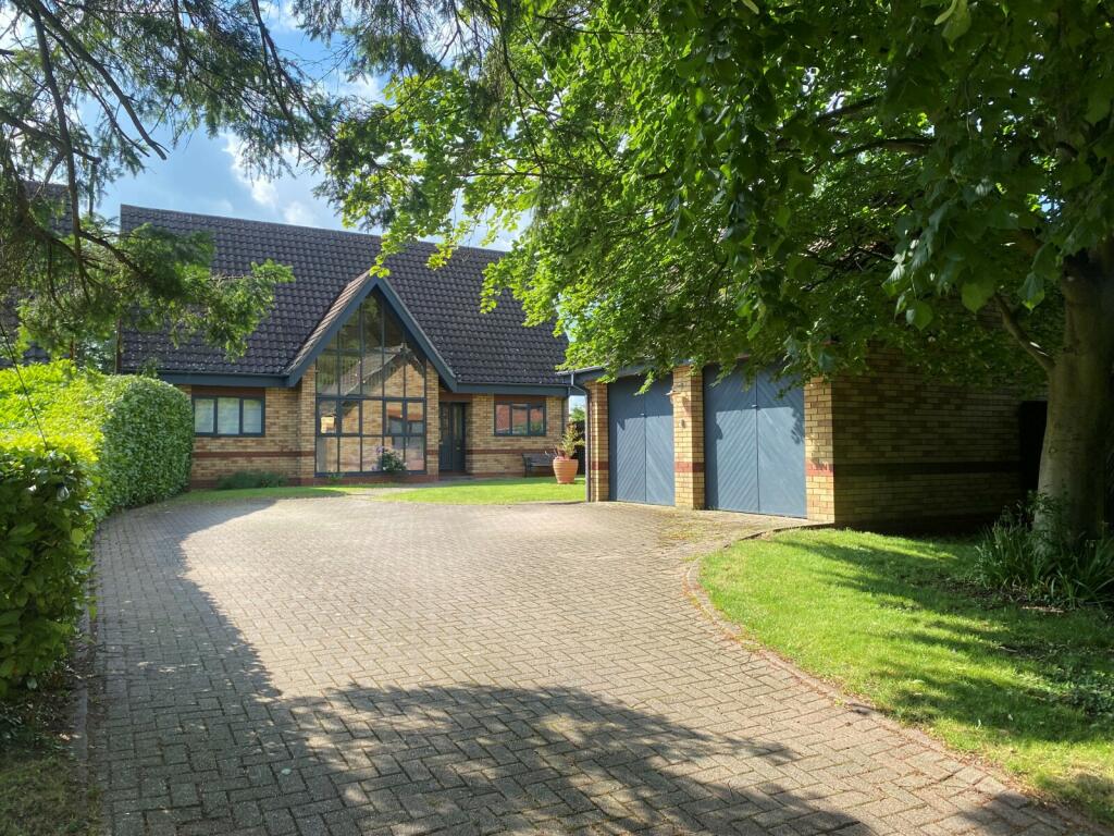 4 bedroom detached house for sale in West Street, Great Gransden, Sandy