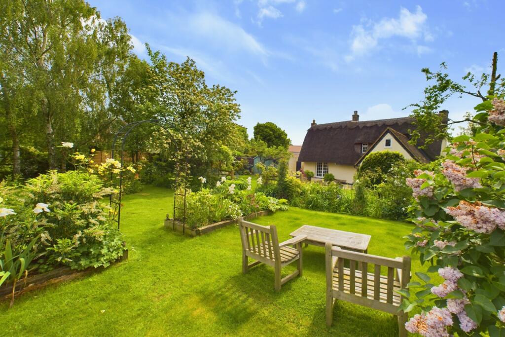 3 bedroom detached house for sale in Papworth Saint Agnes, Cambridge