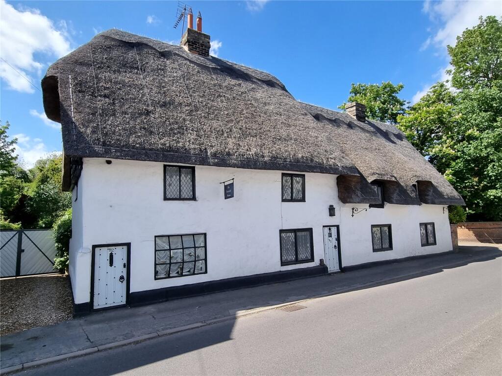 Main image of property: High Street, Melbourn, Royston, Cambridgeshire, SG8