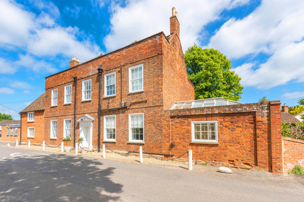 Main image of property: Silver Street, Buckden, St. Neots, Cambridgeshire, PE19