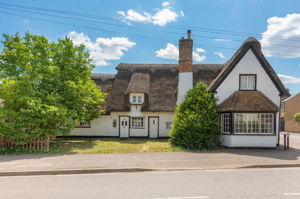 Main image of property: High Street, Needingworth, St Ives, Cambridgeshire, PE27