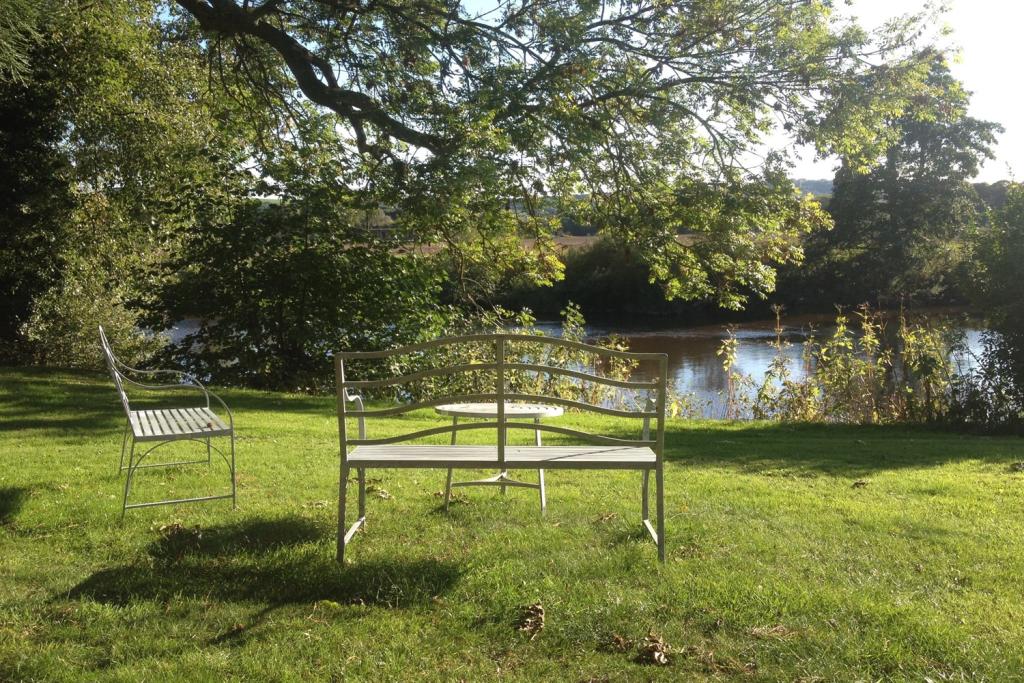 2 bedroom apartment for sale in Litley Court, Hampton Park Road