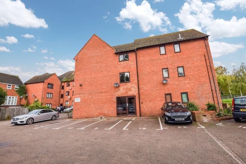 1 bedroom flat for sale in Hilbre Grange, Shakespeare Road, Bedford, MK40