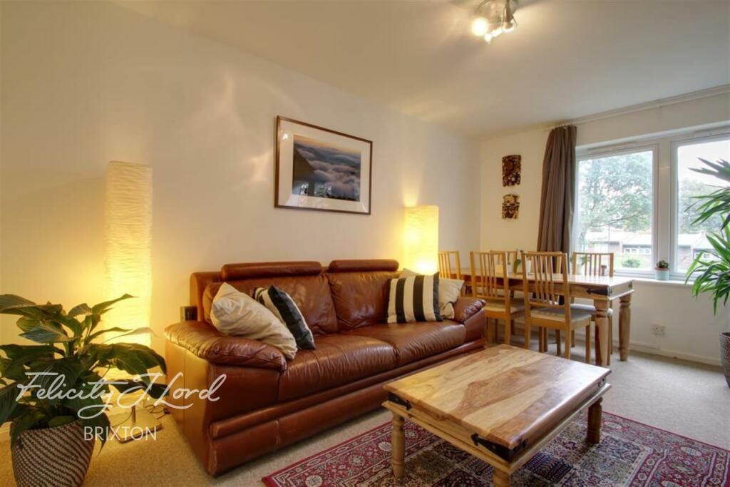 Flat to rent on Tebbs House, Tulse Hill