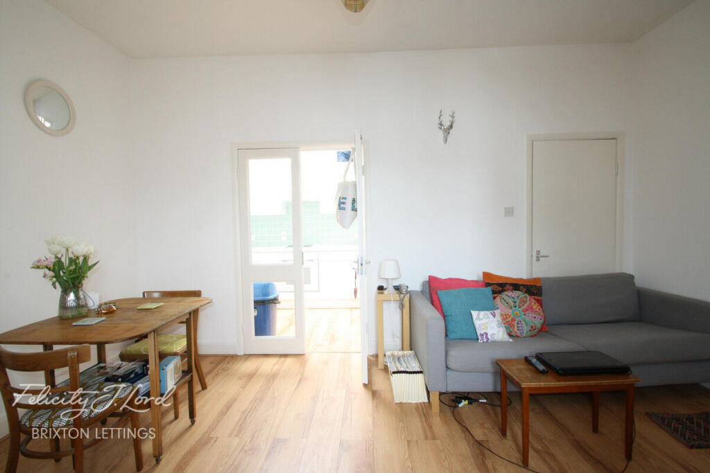 Main image of property: Bernay's Grove, London