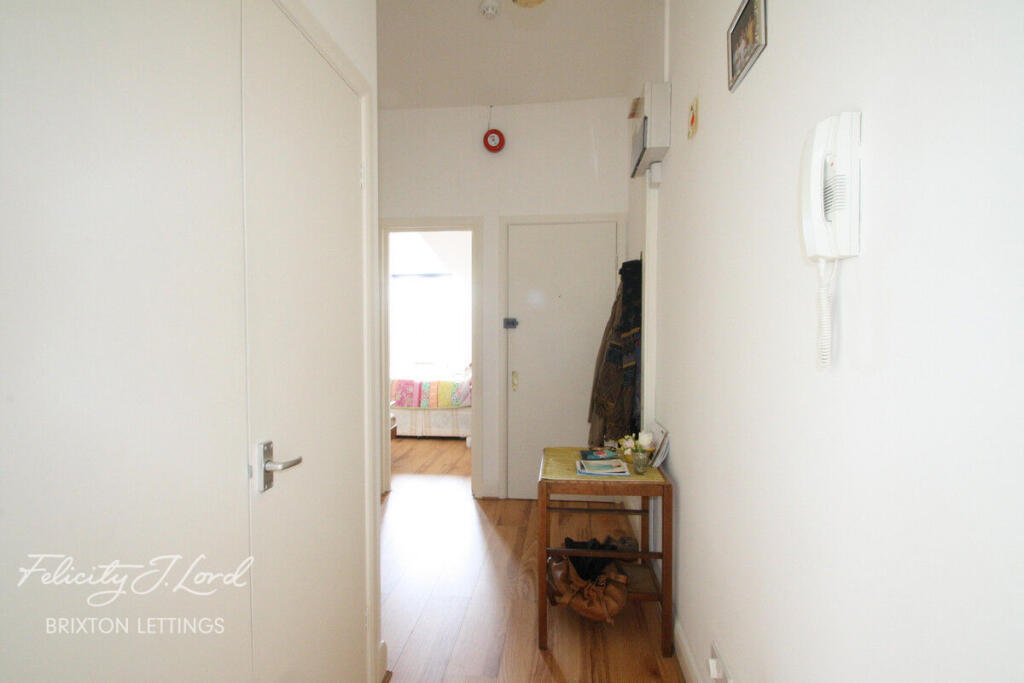 Main image of property: Bernay's Grove, London