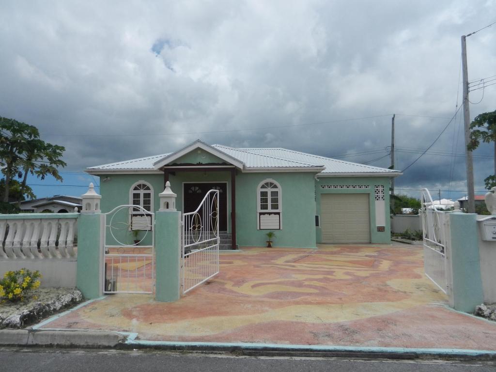 2 bedroom detached house for sale in Maycocks Bay, St Lucy, Barbados