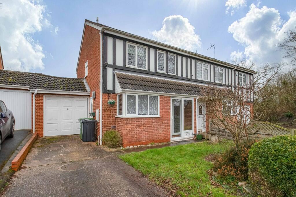 3 bedroom semidetached house for sale in Redstone Close, Church Hill