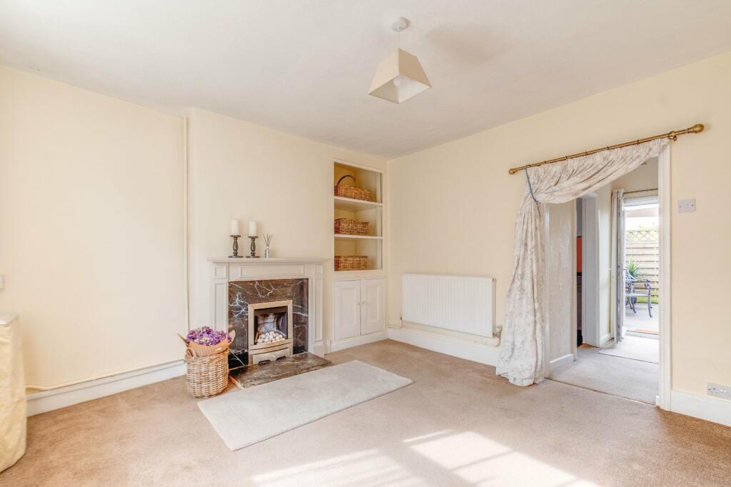 Additional property image - Foregate Street, Astwood Bank, Redditch, Worcestershire, B96