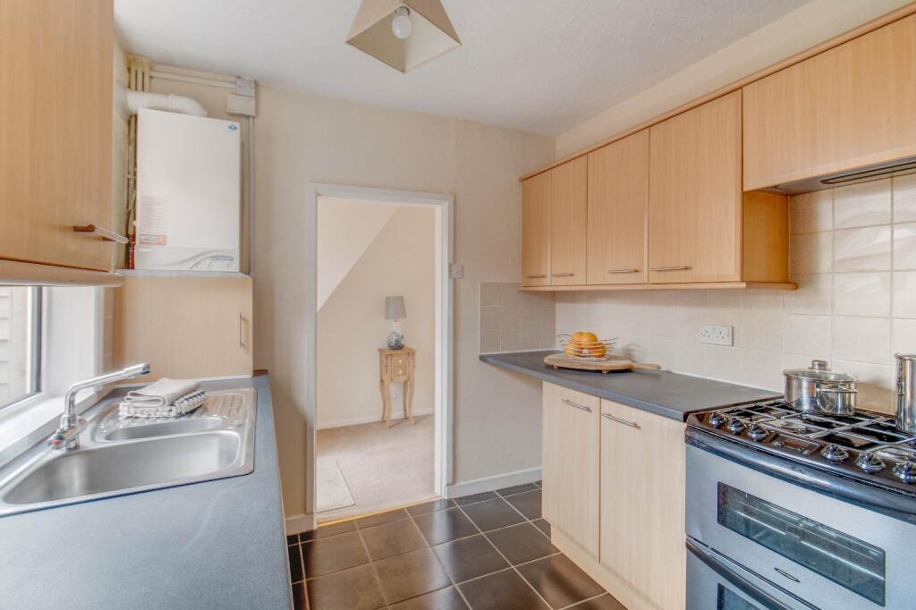 Additional property image - Foregate Street, Astwood Bank, Redditch, Worcestershire, B96