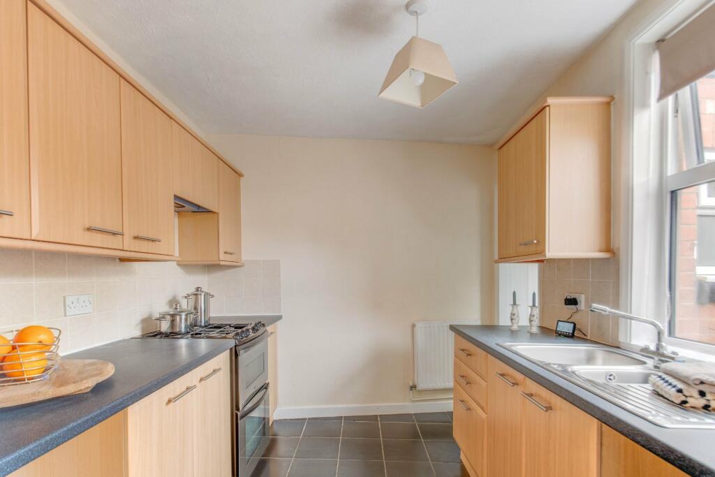 Additional property image - Foregate Street, Astwood Bank, Redditch, Worcestershire, B96