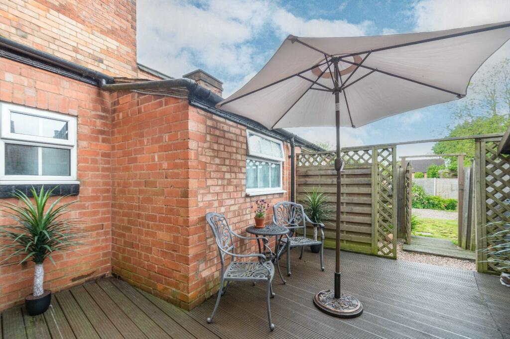 Additional property image - Foregate Street, Astwood Bank, Redditch, Worcestershire, B96