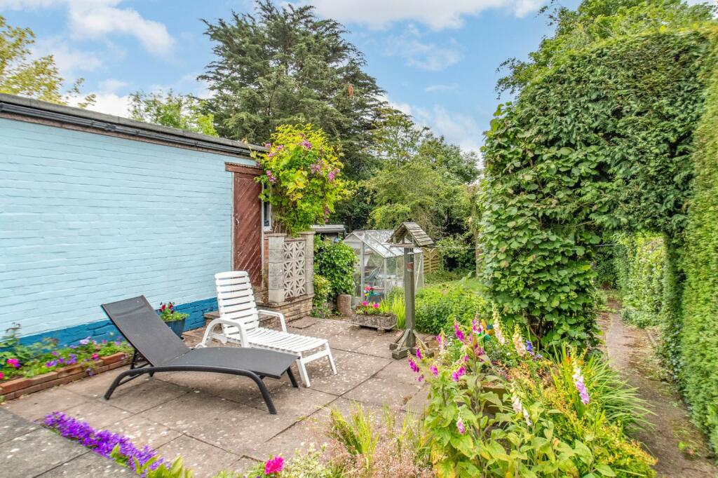 Additional property image - Feckenham Road, Headless Cross, Redditch, Worcestershire, B97