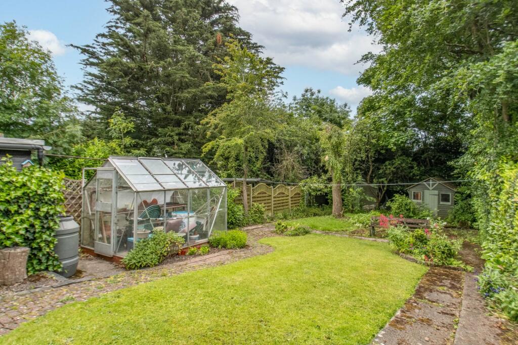 Additional property image - Feckenham Road, Headless Cross, Redditch, Worcestershire, B97