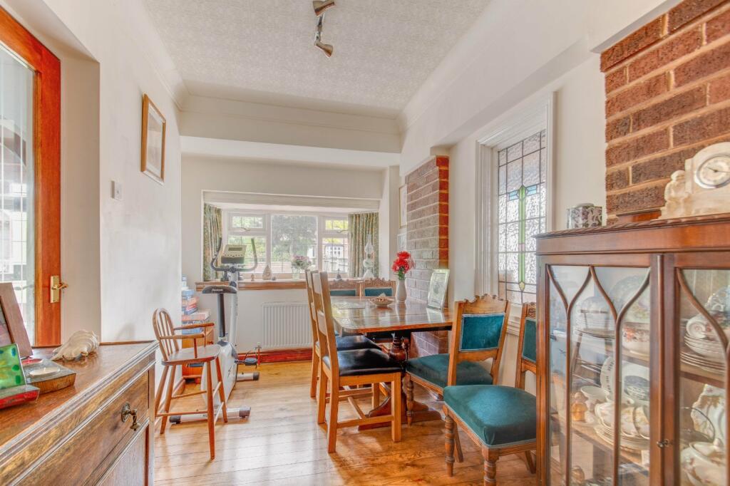 Additional property image - Feckenham Road, Headless Cross, Redditch, Worcestershire, B97