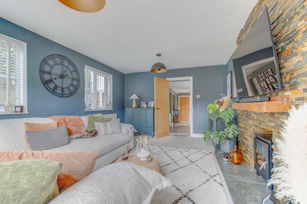 Additional property image - Alcester Road, Feckenham, Redditch, B96