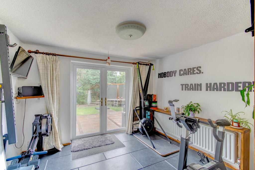 Additional property image - Northleach Close, Church Hill North, Redditch, Worcestershire, B98