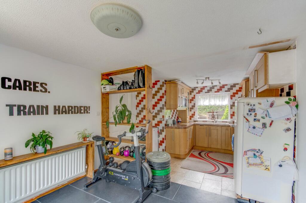 Additional property image - Northleach Close, Church Hill North, Redditch, Worcestershire, B98