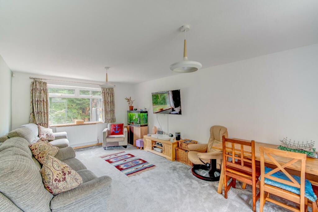 Additional property image - Northleach Close, Church Hill North, Redditch, Worcestershire, B98
