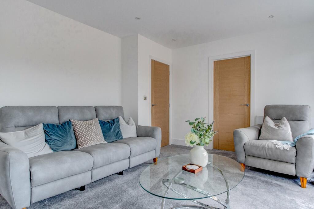 Additional property image - Milcote Close, Greenlands, Redditch, Worcestershire, B98