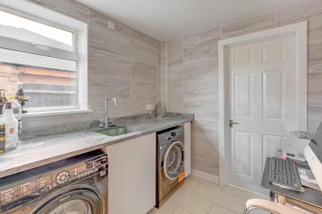Additional property image - Birchfield Road, Redditch, Worcestershire, B97