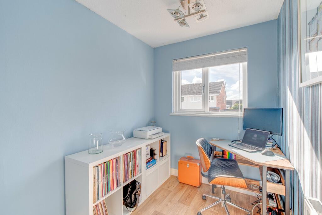Additional property image - Oakridge Close, Church Hill North, Redditch, B98