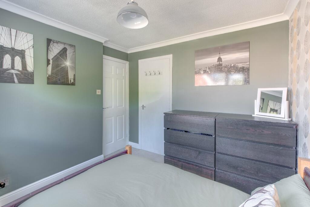 Additional property image - Oakridge Close, Church Hill North, Redditch, B98