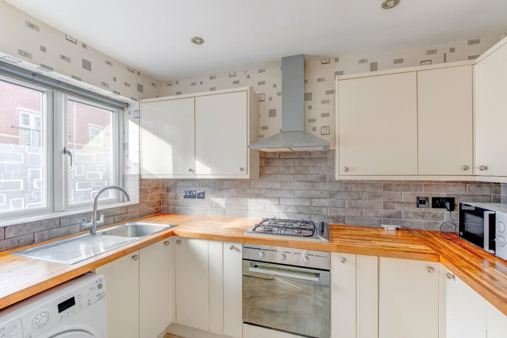 Additional property image - Gloucester Close, Enfield, Redditch, Worcestershire, B97
