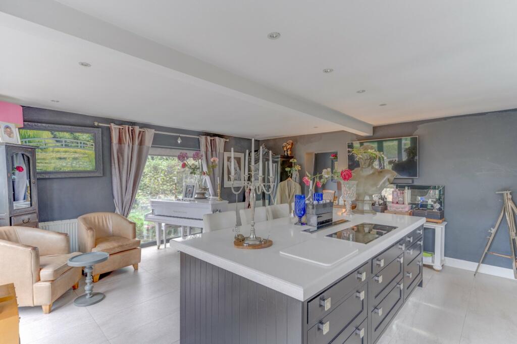 Property image - Pratts Lane, Mappleborough Green, Studley, Warwickshire, B80