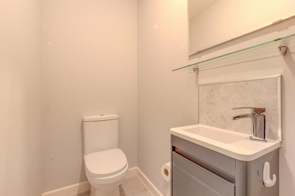 Additional property image - Redditch Road, Studley, Warwickshire, B80