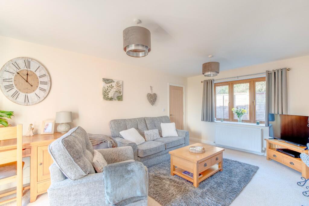 Additional property image - Upper Hall Close, Ipsley, Redditch, B98