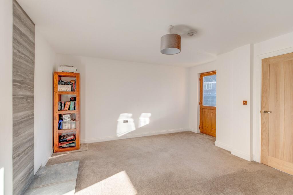 Additional property image - Upper Hall Close, Ipsley, Redditch, B98