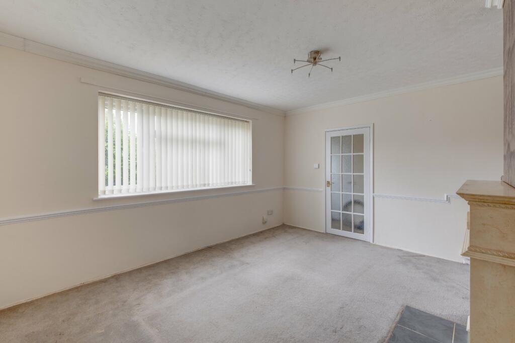 Additional image 3 of Foxlydiate Crescent, Batchley, Redditch, B97