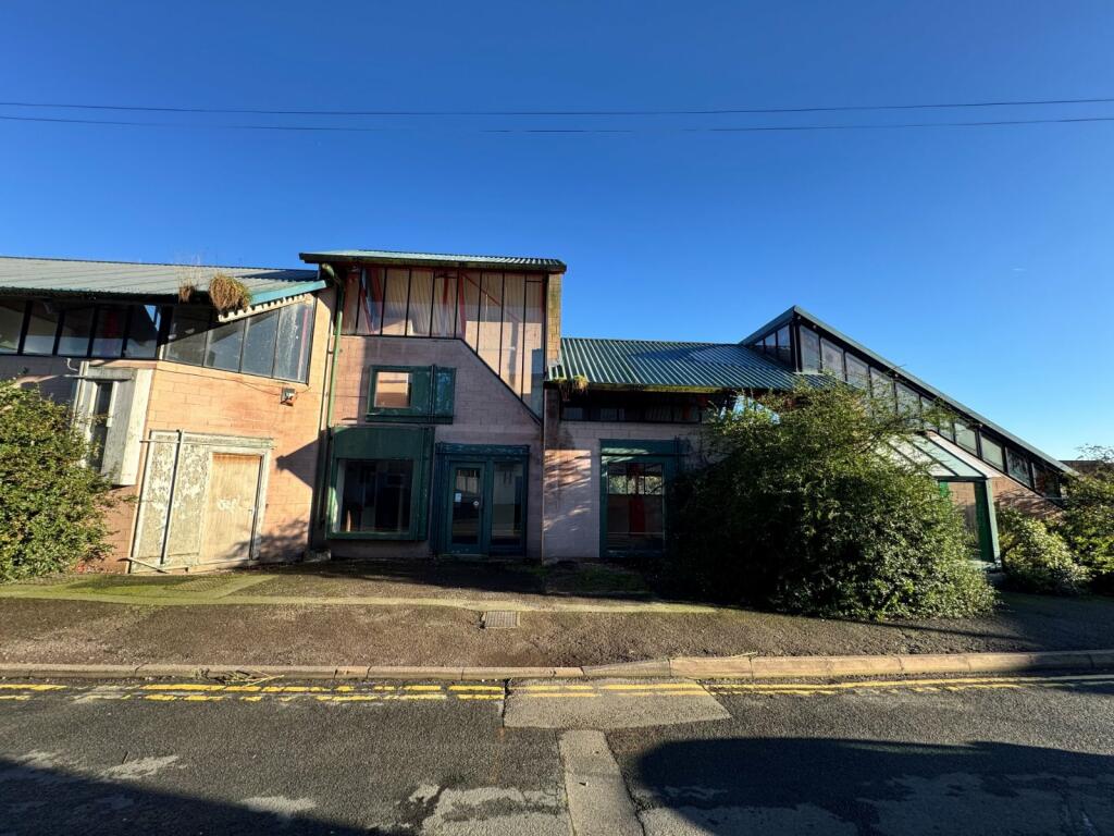 Additional property image - Marble Alley, Studley, Warwickshire, B80