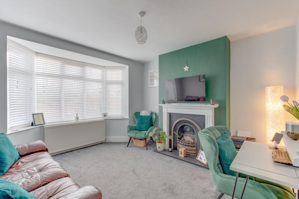 Additional property image - Vicarage Crescent, Batchley, Redditch, B97