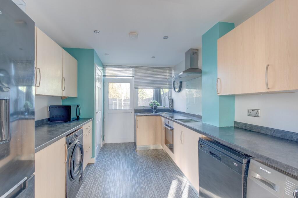Additional property image - Reyde Close, Webheath, Redditch, B97