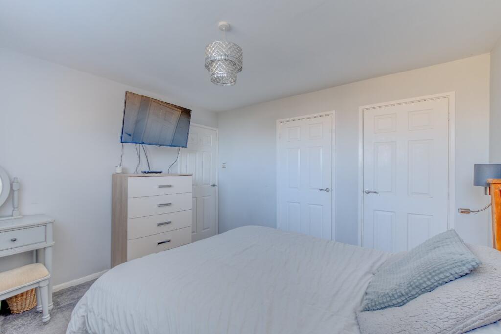 Additional property image - Reyde Close, Webheath, Redditch, B97