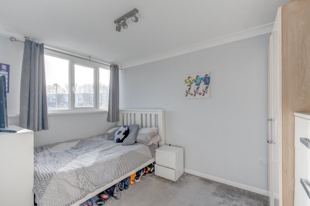 Additional property image - Reyde Close, Webheath, Redditch, B97