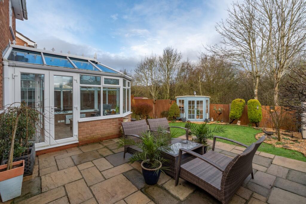 Additional property image - Lineholt Close, Oakenshaw South, Redditch, B98