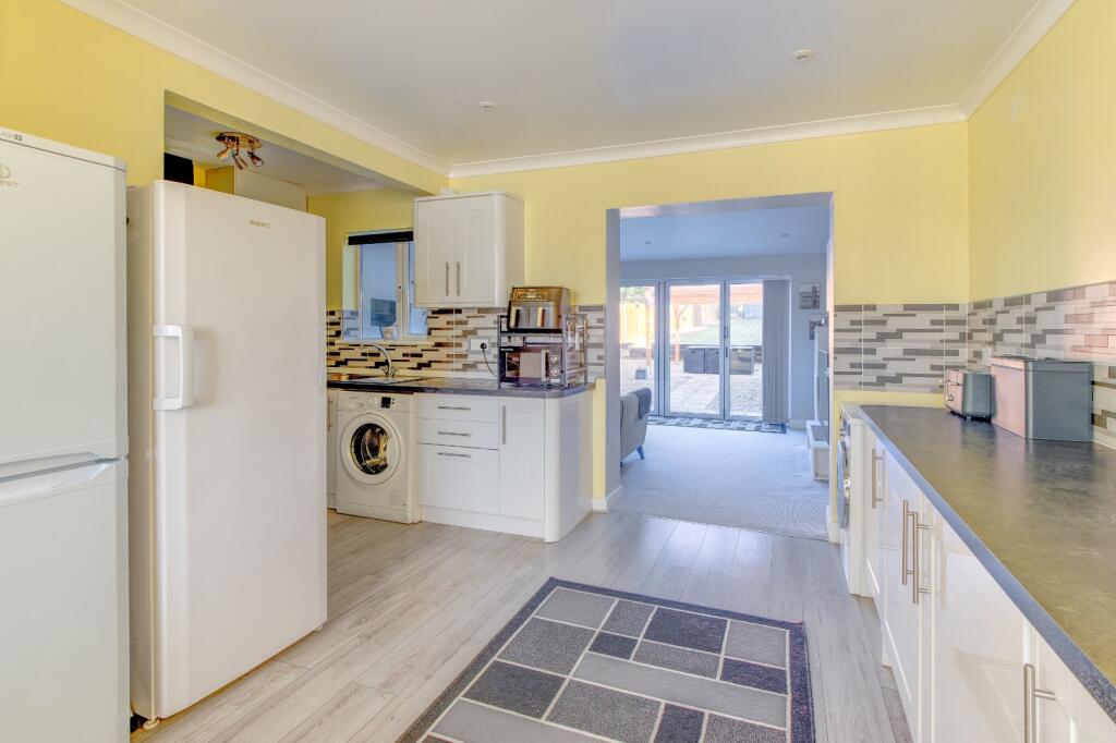 Additional property image - The Meadway, Headless Cross, Redditch, B97