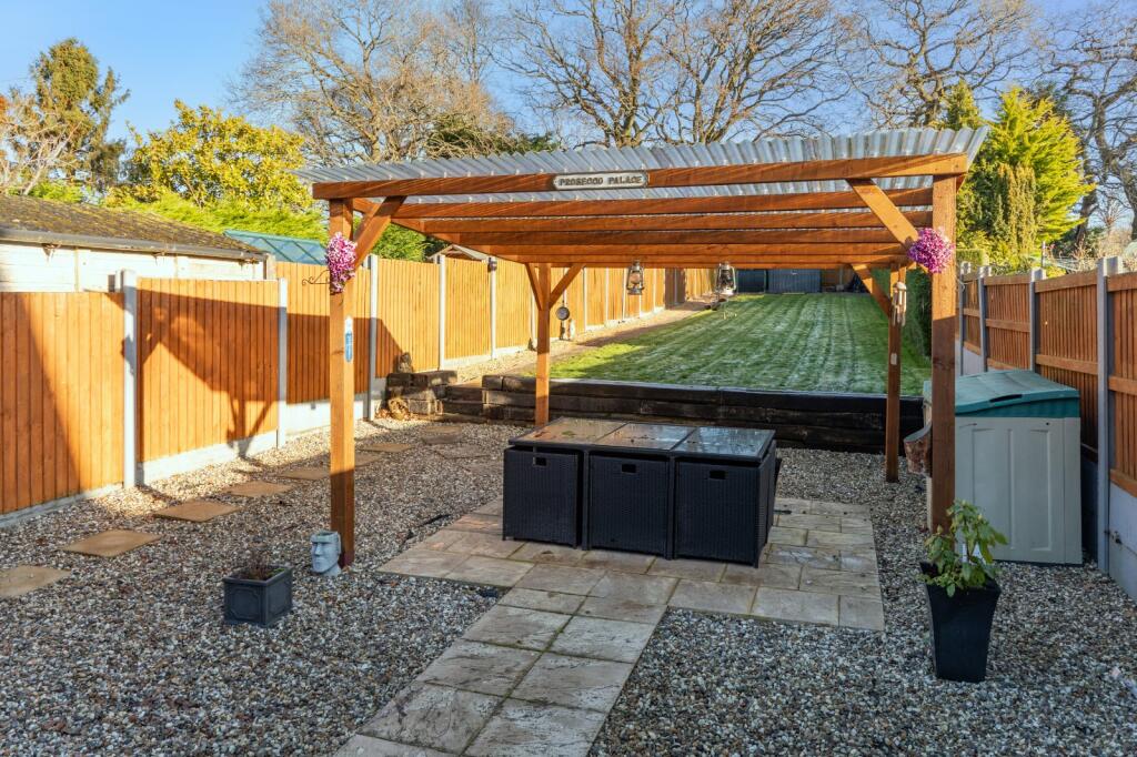 Additional property image - The Meadway, Headless Cross, Redditch, B97